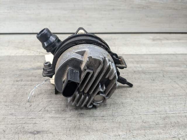 OEM BMW G01 G05 G12 F97 F98 Auxiliary Electric Water Pump Cooling Engine B46 S58