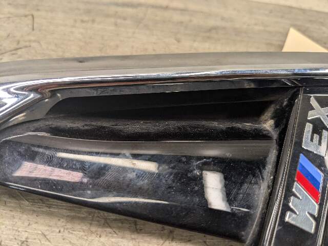 OEM BMW F97 X3M Left Driver Fender Grille Grill Vent Trim Air Duct Cover