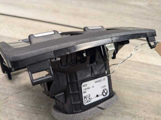 OEM BMW G01 G02 F97 F98 X3 Interior Rear Central Climate Control Vents Trim