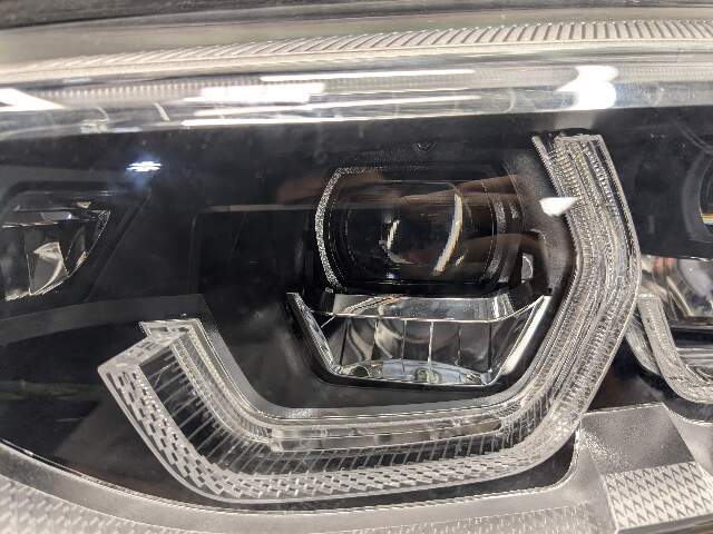 *NOTE* 18-21 OEM BMW G01 G02 F97 F98 Left Driver Adaptive Full LED Headlight