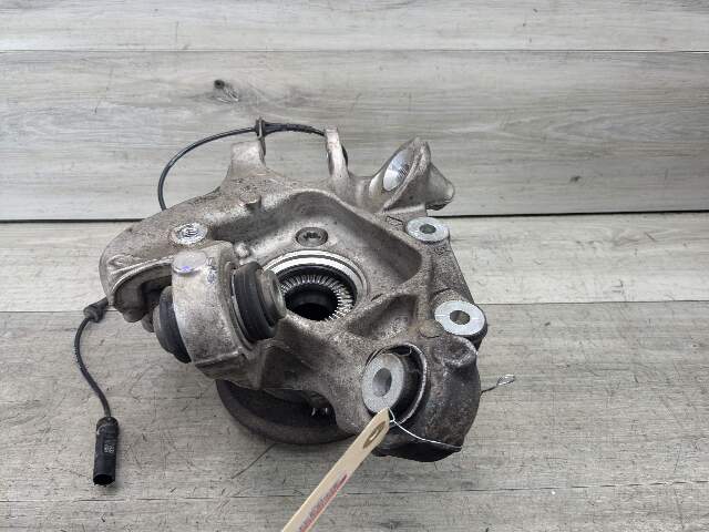 20-24 OEM BMW F97 F98 X3M X4M REAR Left Driver Side Wheel Hub Spindle Knuckle