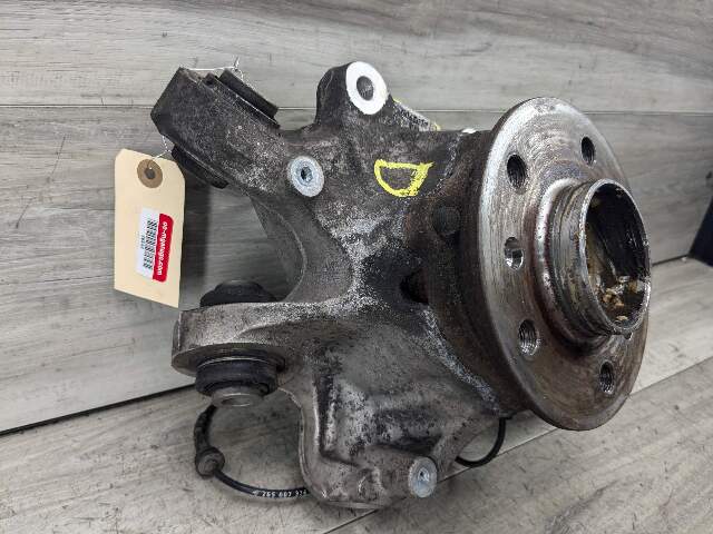 20-24 OEM BMW F97 F98 X3M X4M REAR Left Driver Side Wheel Hub Spindle Knuckle