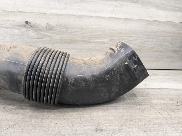 OEM BMW F97 F98 X3M X4M Center Right Passenger Side Air Intake Hose Pipe Duct