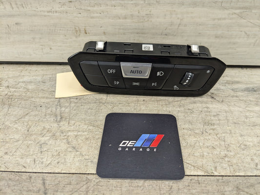OEM BMW G20 G22 G23 G26 G42 G80 G82 M3 M4 Headlight Control Switch Light Module