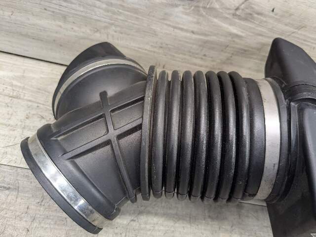 OEM BMW G20 G22 G23 G26 M340 M440 Engine B58 Filtered Air Intake Pipe Resonator