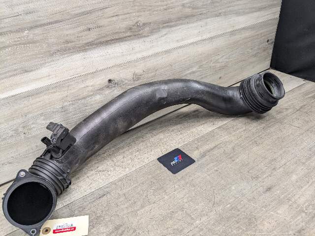 20-24 OEM BMW G12 G20 G22 G23 G30 X3 X4 X5 X6 840 Z4 Air Engine Intake Pipe Hose