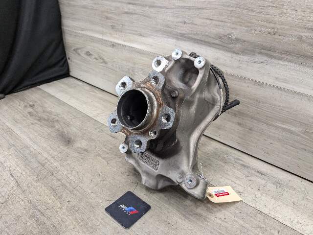 19-25 OEM BMW G20 G22 G23 FRONT Right Passenger Hub Spindle Knuckle Bearing RWD