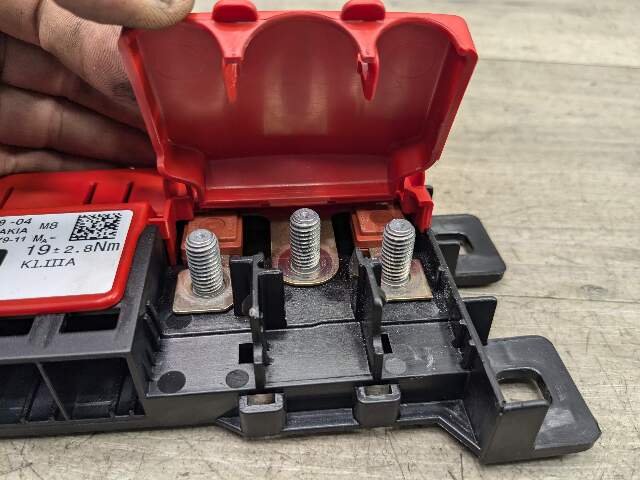 OEM BMW G20 G26 G80 330 M340 Positive Battery Junction Terminal Control Fuse Box
