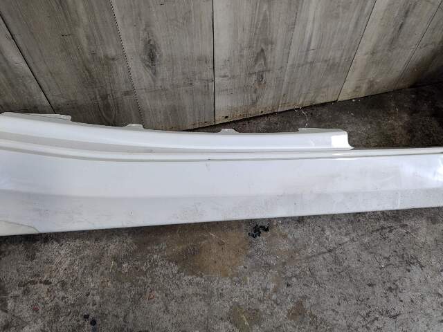 OEM BMW G29 Z4 M40 M SPORT Right Passenger Side Skirt Rocker Panel White 300