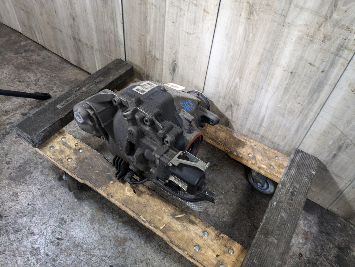 OEM BMW G20 G21 330 M340 AWD Rear Differential Axle Gearbox Carrier AT 2.81 44k