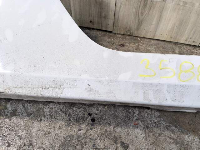 OEM BMW G29 Z4 M40 M SPORT Left Driver Side Skirt Rocker Panel White 300 *NOTE