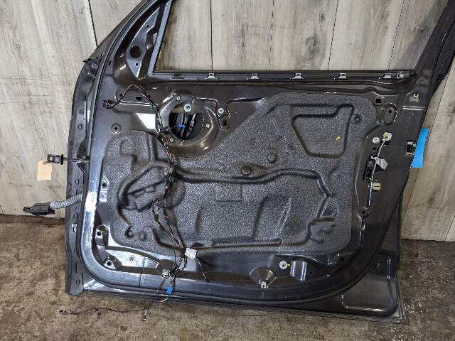 14-18 OEM BMW F15 X5 F85 X5M Front Right Passenger Door Shell Panel Gray A90*
