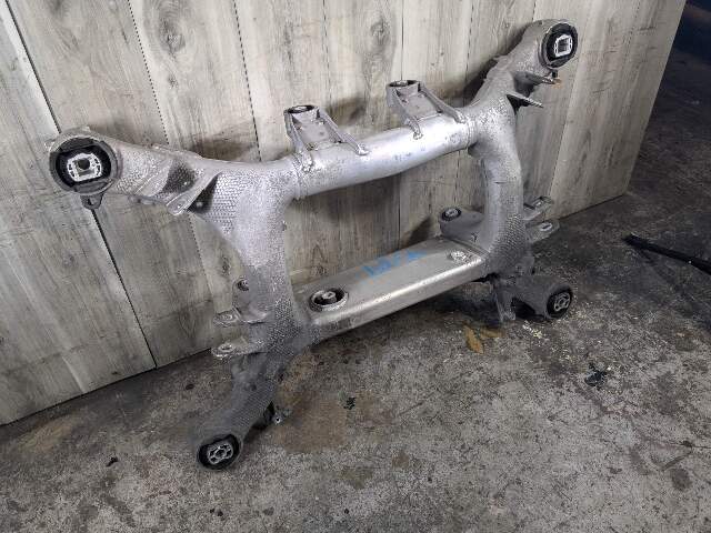 OEM BMW G11 G12 G16 G30 Rear Axle Support Suspension Subframe Crossmember