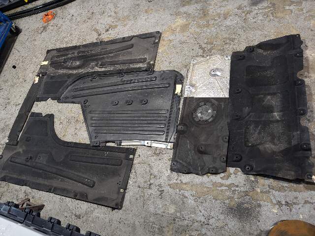 OEM BMW G20 330 M340 RWD Left Right Center Under Body Floor Splash Shield Guard
