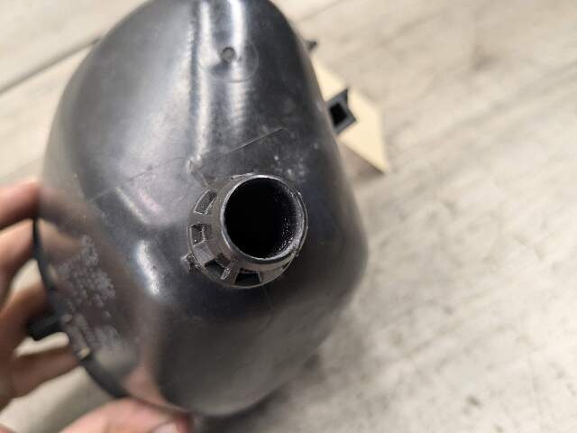 OEM BMW F97 G01 G05 X3 X5 X6 X7 Front Radiator Coolant Reservoir Expansion Tank