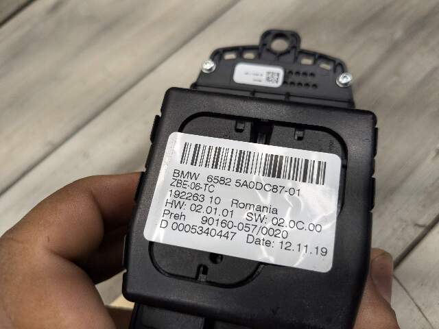 OEM BMW G30 G01 G02 F90 X3 X4 iDrive Navigation Controller Knob NBT NAV Button