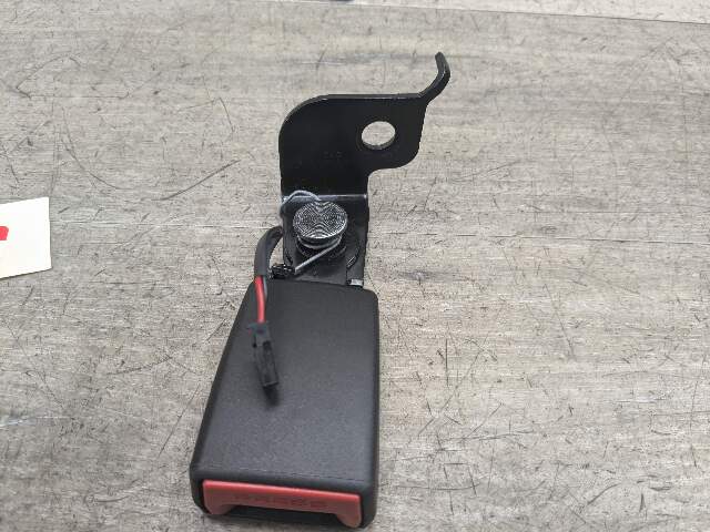 OEM BMW G01 G02 F97 F98 X3M X4M REAR Left Driver Side SeatBelt Seat Belt Buckle