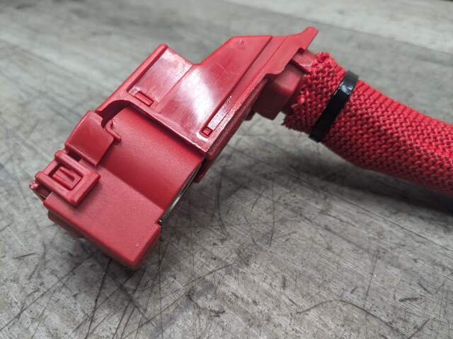 OEM BMW G01 G02 F97 F98 X3 X4 X3M Battery Plus Pole Terminal Positive Red Cable