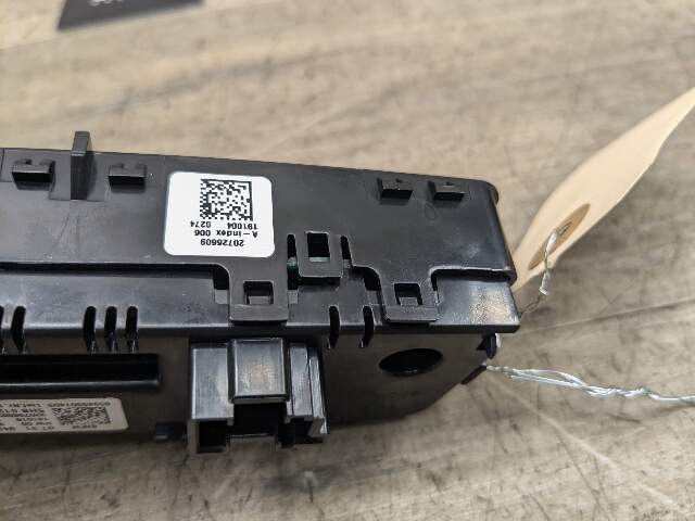 18-24 OEM BMW G01 G02 F97 F98 X3 X4 AC Rear Heater Climate Control Switch Panel