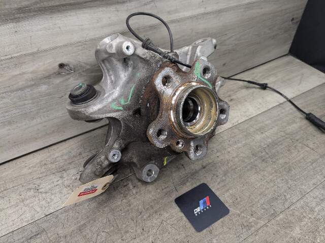 18-21 OEM BMW G01 X3 REAR Right Passenger Side Hub Spindle Knuckle Bearing