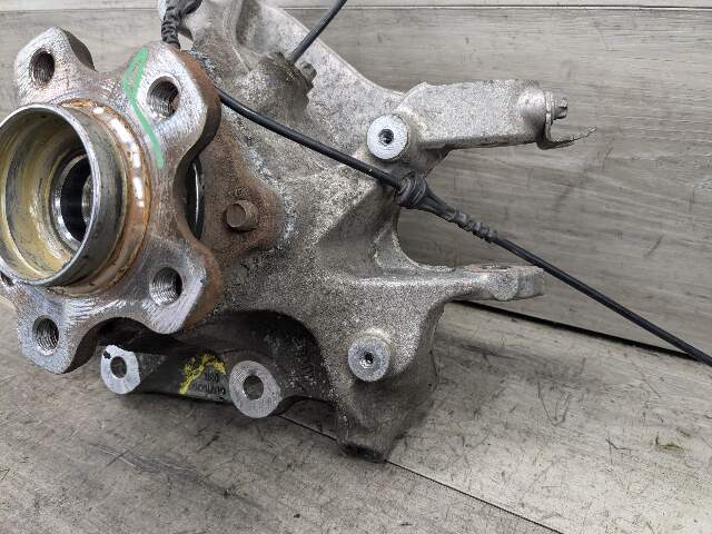 18-21 OEM BMW G01 X3 REAR Right Passenger Side Hub Spindle Knuckle Bearing