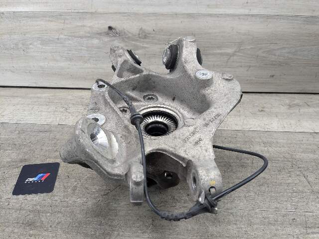 18-21 OEM BMW G01 X3 REAR Left Driver Side Knuckle Wheel Hub Spindle Bearing
