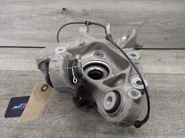 18-21 OEM BMW G01 X3 REAR Left Driver Side Knuckle Wheel Hub Spindle Bearing