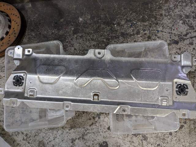 18-23 OEM BMW G01 F97 X3 X3M Front Upper Radiator Core Support Crosslink Plate