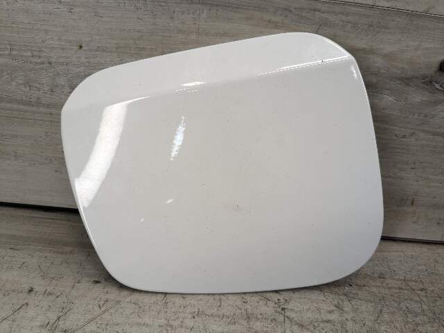 19-24 OEM BMW G29 Z4 M40 Gas Fuel Tank Filler Door Cap Lid Cover Assembly White