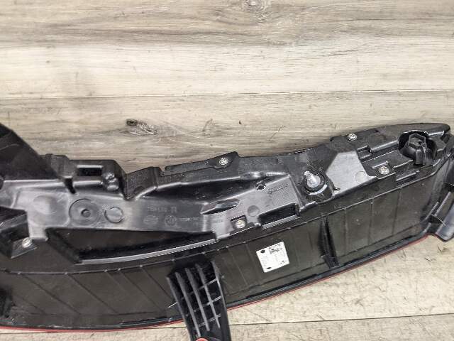 19-24 OEM BMW G29 30 M40 Z4 Rear Right Passenger Side Outer Tail Light Assembly