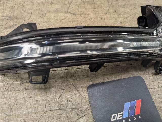 18-24 OEM BMW F39 G29 X2 Z4 Left Driver Side Mirror Turn Signal Light Indicator