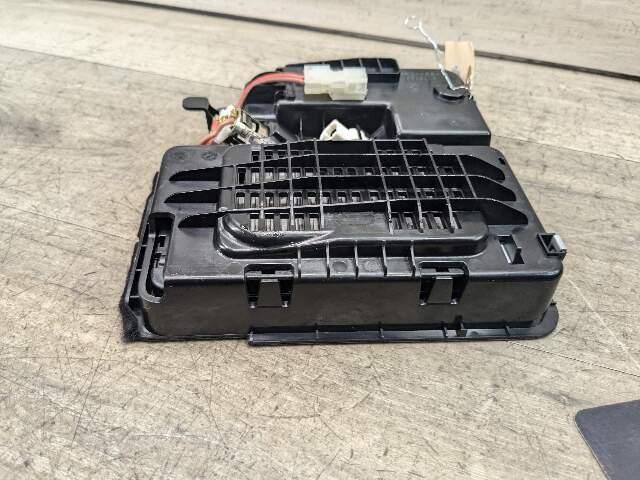 19-24 OEM BMW G29 Z4 Center Console Storage Phone Car Wireless Charger Usb Port