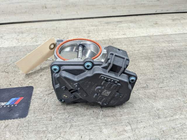 20-24 OEM BMW G01 G05 G12 G20 G30 X3 X5 X7 840 Engine B58 Throttle Body Actuator