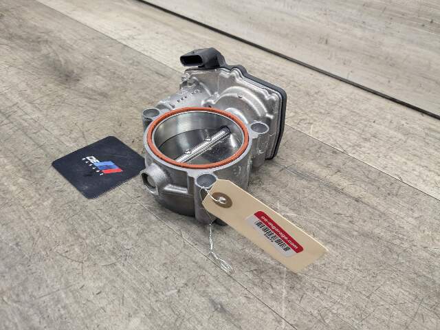 20-24 OEM BMW G01 G05 G12 G20 G30 X3 X5 X7 840 Engine B58 Throttle Body Actuator