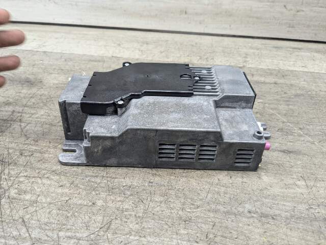 OEM BMW G12 G20 G29 X5 X6 X7 Z4 Radio Audio Sound Amplifier Control Module SDARS