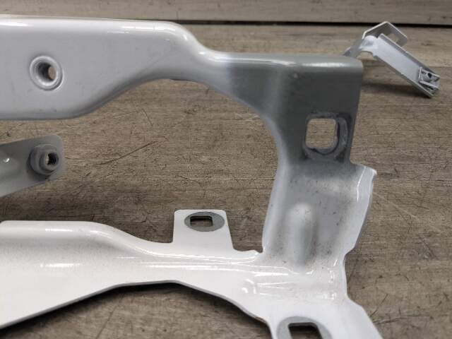 19-24 OEM BMW G29 Z4 Front Right Passenger Side Fender Holder Bracket SET