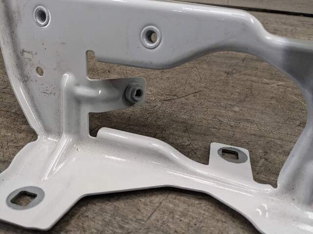 19-24 OEM BMW G29 Z4 Front Right Passenger Side Fender Holder Bracket SET