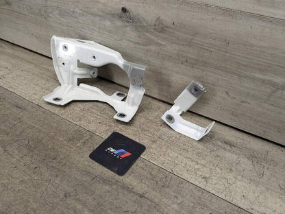 19-24 OEM BMW G29 Z4 Front Right Passenger Side Fender Holder Bracket SET