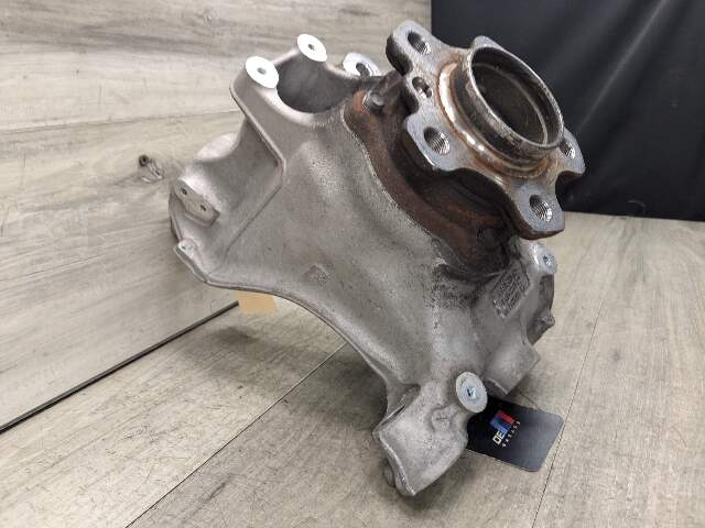 19-24 OEM BMW G29 Z4 30 M40 RWD FRONT Left Driver Hub Spindle Knuckle Bearing