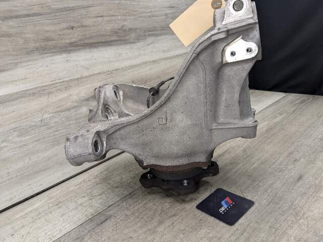 19-24 OEM BMW G29 Z4 30 M40 RWD FRONT Left Driver Hub Spindle Knuckle Bearing