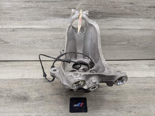 19-24 OEM BMW G29 Z4 30 M40 RWD FRONT Left Driver Hub Spindle Knuckle Bearing
