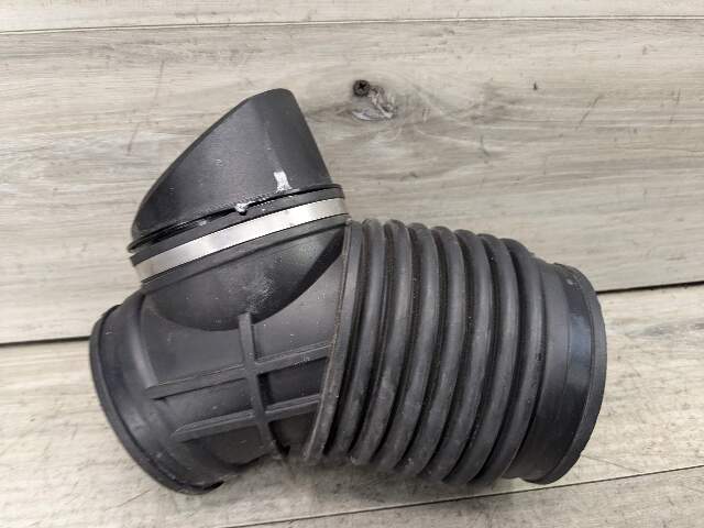 OEM BMW G29 Z4 Air Intake Muffler Hose