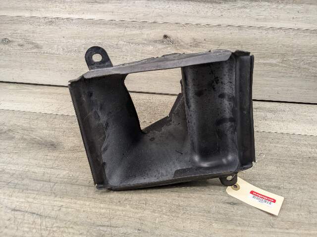 19-24 OEM BMW G29 Z4 M SPORT Right Passenger Side Radiator Air Duct Vent Bracket