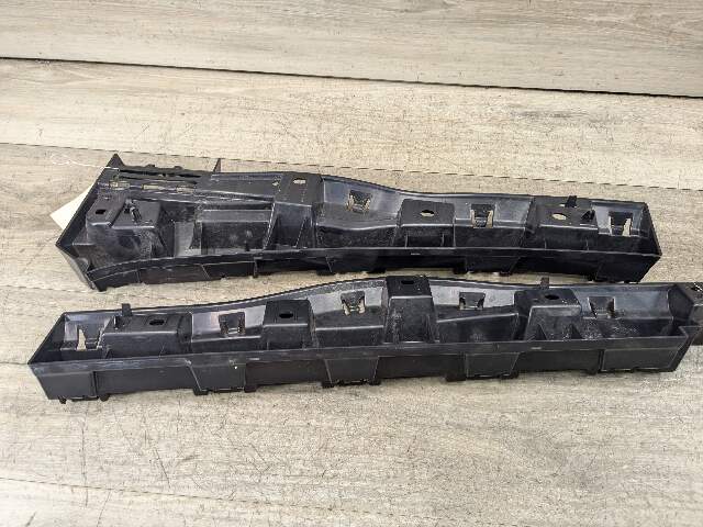 19-24 OEM BMW G29 Z4 Left Driver Side Skirt Rocker Panel Mount Bracket