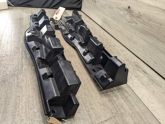 19-24 OEM BMW G29 Z4 Left Driver Side Skirt Rocker Panel Mount Bracket