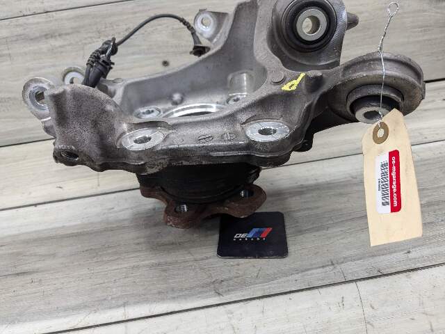OEM BMW G29 Z4 REAR Right Passenger Side Hub Spindle Knuckle Bearing