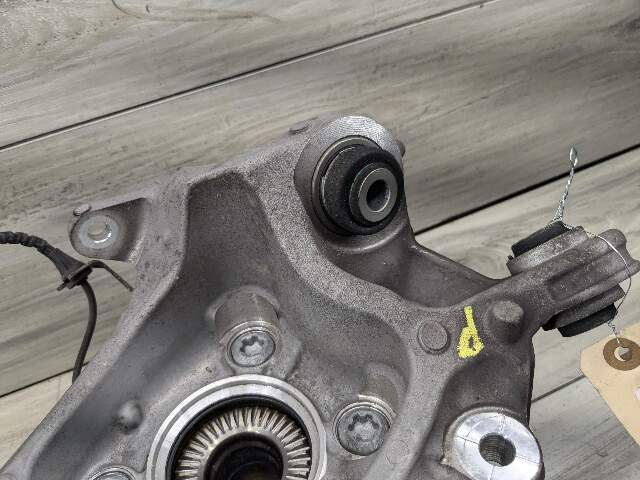 OEM BMW G29 Z4 REAR Right Passenger Side Hub Spindle Knuckle Bearing