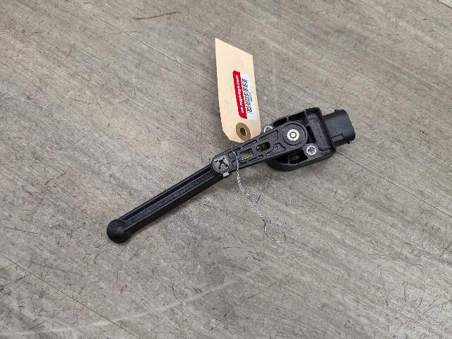 OEM BMW F30 F80 G30 G20 M3 Fronr Rear Left Right Suspension Height Level Sensor