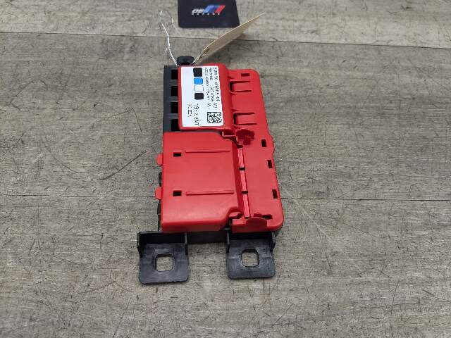 OEM BMW G20 G26 G80 330 M340 Positive Battery Junction Terminal Control Fuse Box