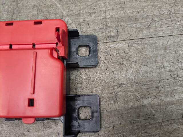 OEM BMW G20 G26 G80 330 M340 Positive Battery Junction Terminal Control Fuse Box
